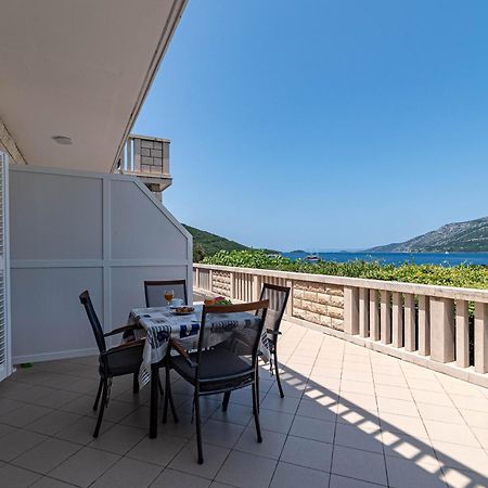 Apartments By The Sea Tri Zala, Korcula - 9237 Zrnovo Esterno foto